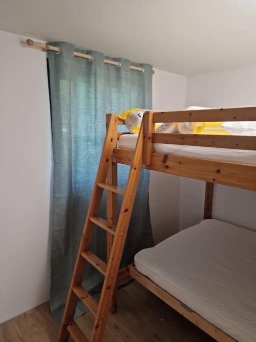Ariege, Agreable T2 En Bord De Riviere Apartment Val-de-Sos Bagian luar foto